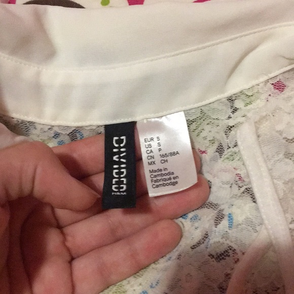 H&M lace see through top - Picture 2 of 5